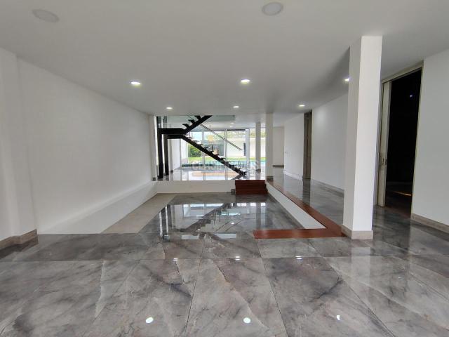 Casas, Alquiler en Pance