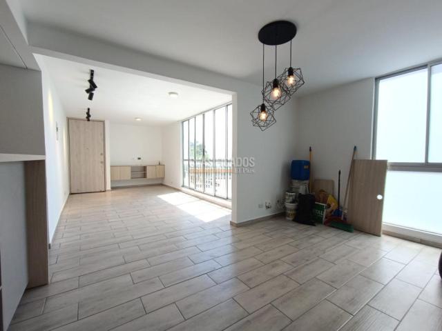 Apartamentos, Alquiler en Meléndez