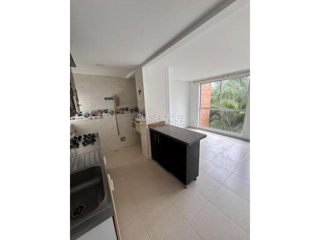 Apartamentos, Alquiler en Valle del Lili