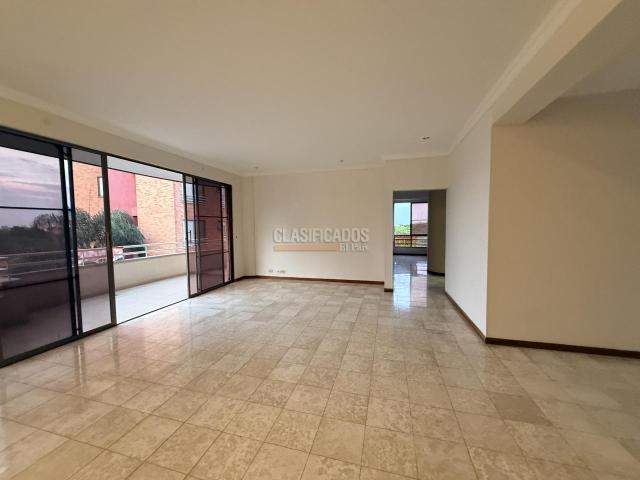 Apartamentos, Venta en Ciudad Jardín