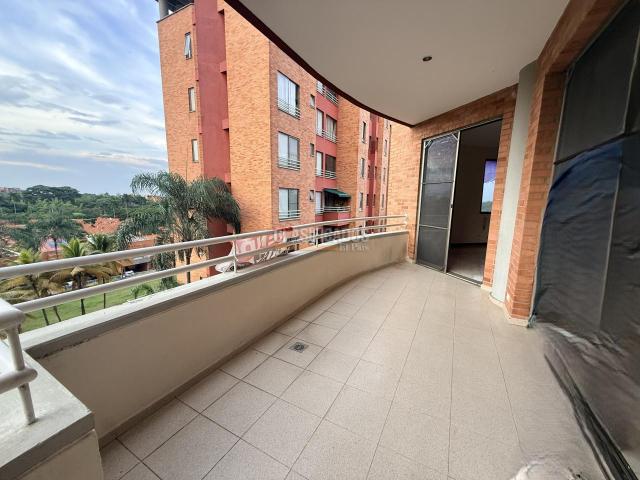 Apartamentos, Venta en Ciudad Jardín