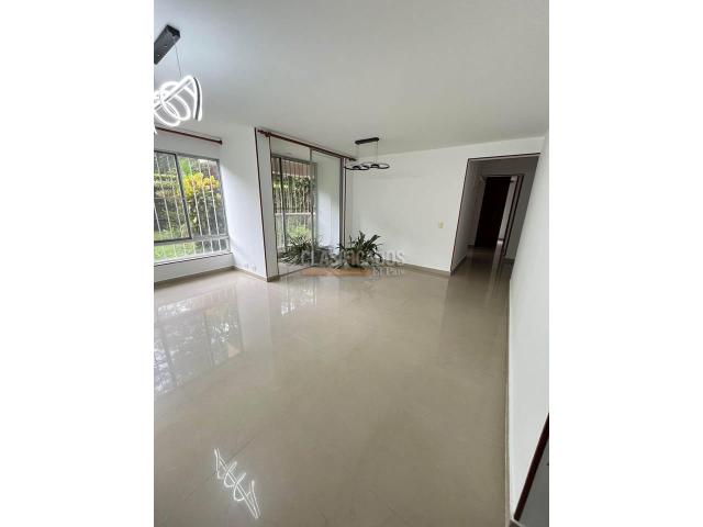 Apartamentos, Venta en Ciudad Jardín