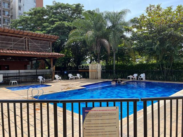Apartamentos, Venta en Valle del Lili