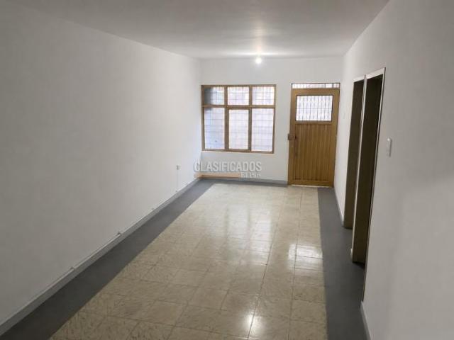 Casas, Venta en Marroquín