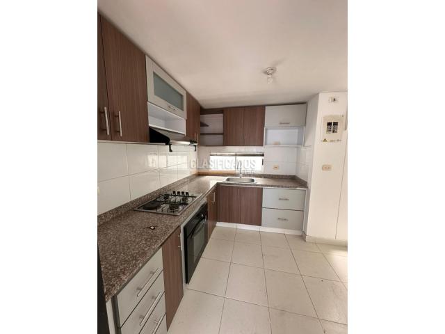 Apartamentos, Venta en Ciudad Jardín