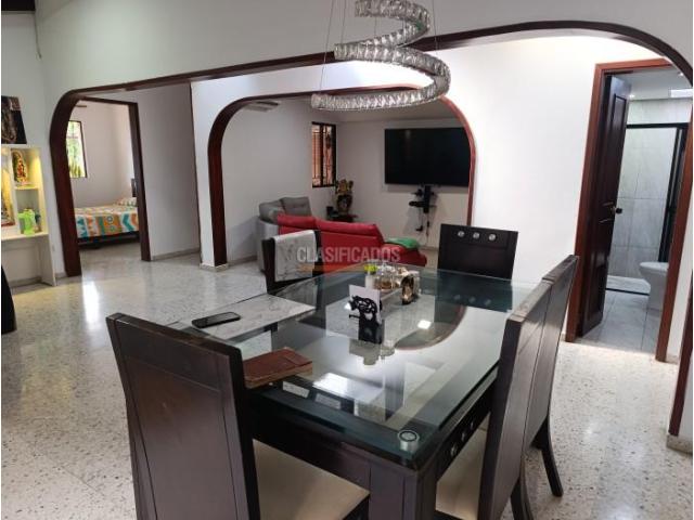 Casas, Venta en Prados del Norte
