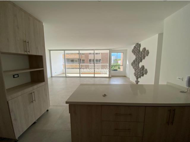 Apartamentos, Venta en Pance