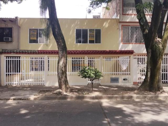 Apartamentos, Alquiler en Primero de Mayo