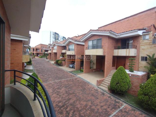 Casas, Venta en Cristales