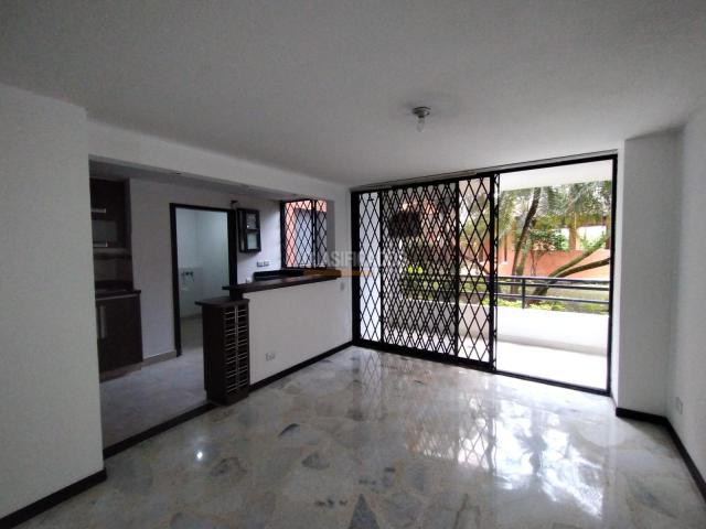 Apartamentos, Venta en La Hacienda