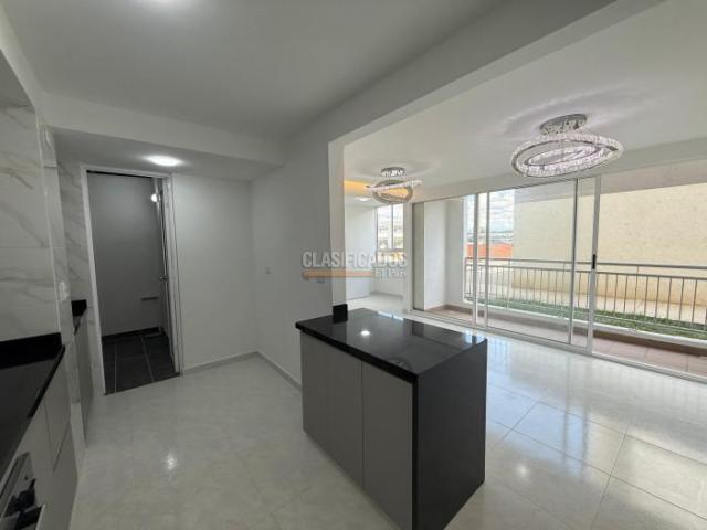 Apartamentos, Venta en Valle del Lili