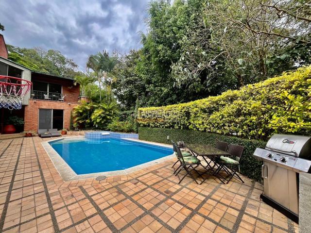 Casas, Venta en Pance