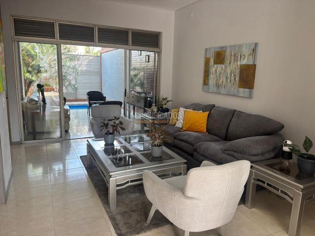 Casas, Venta en Pance