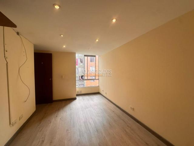 Apartamentos, Alquiler en Funza