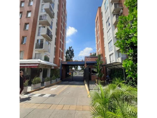 Apartamentos, Venta en Ciudad Melendez