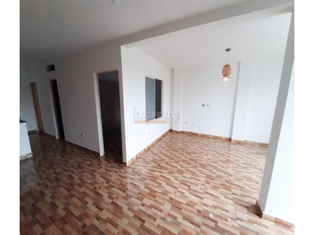 Casas, Venta en Ciudad 2.000