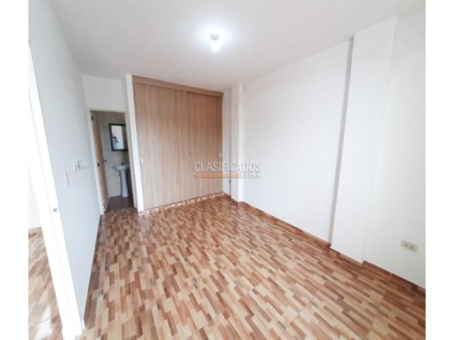 Casas, Venta en Ciudad 2.000