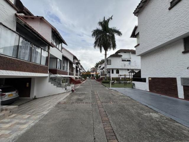 Casas, Venta en Nueva Tequendama