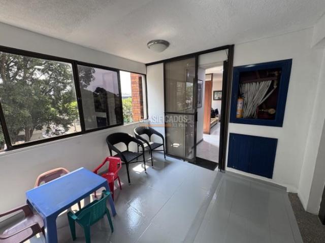 Oficinas y Consultorios, Venta en San Vicente