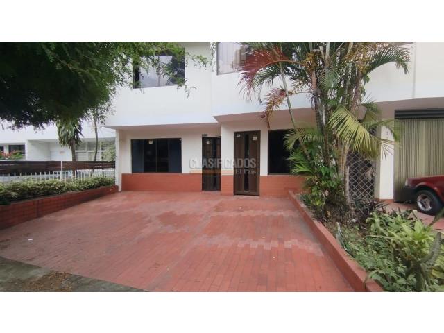 Casas, Alquiler en La Flora