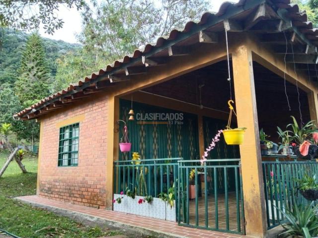 Casas, Venta en Montebello
