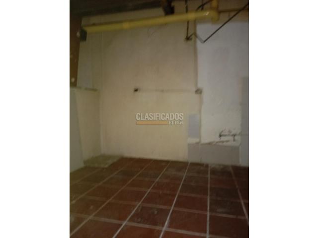 Locales y Bodegas, Venta en Centenario