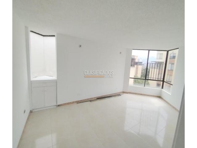Apartamentos, Venta en Santa Anita