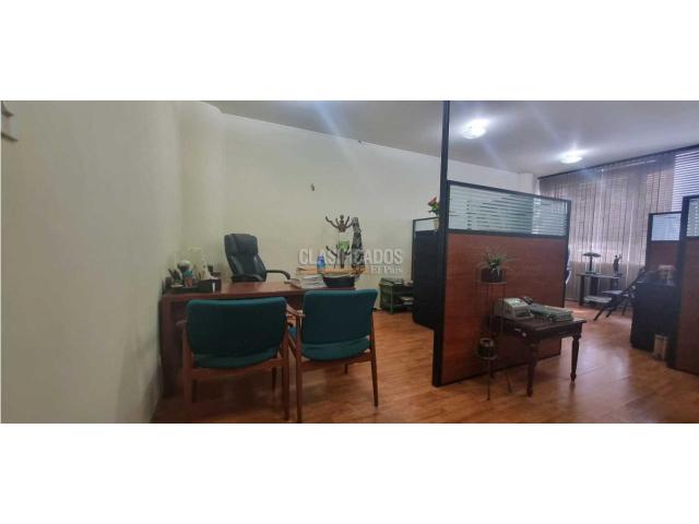 Oficinas y Consultorios, Venta en Centro Ccial Ciudad de Cali