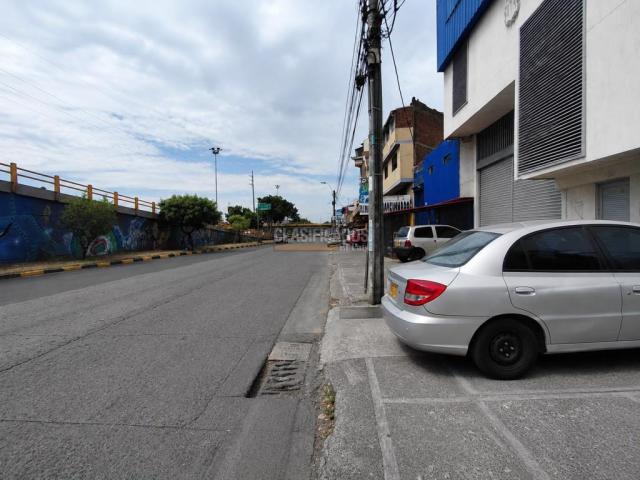 Edificios, Alquiler en Junín