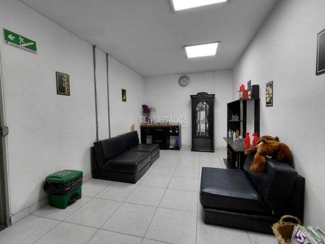 Oficinas y Consultorios, Alquiler en Junín