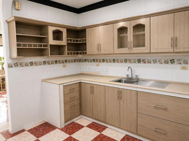 Casas, Venta en La Base