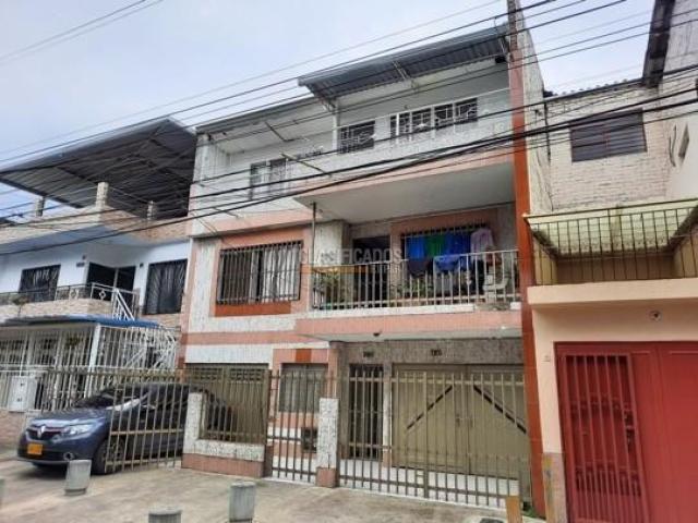 Edificios, Venta en La Base