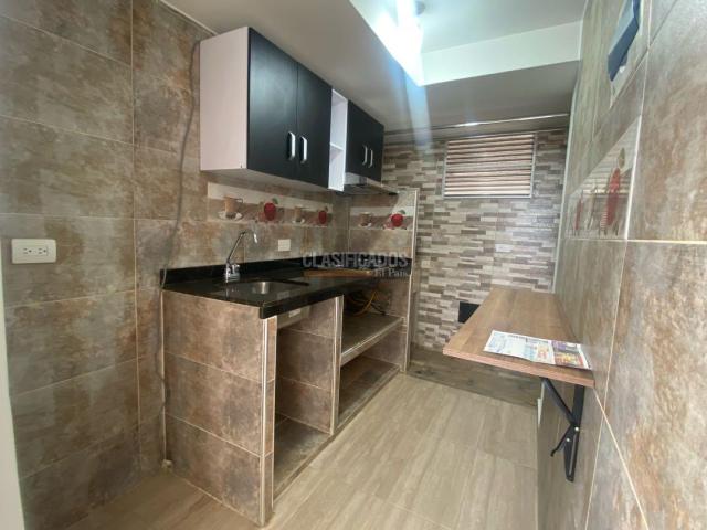 Apartamentos, Venta en Valle del Lili