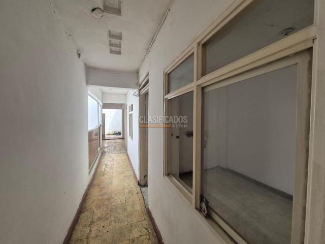 Casas, Venta en Saavedra Galindo