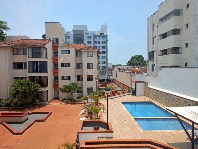 Apartamentos, Venta en Ciudad Jardín