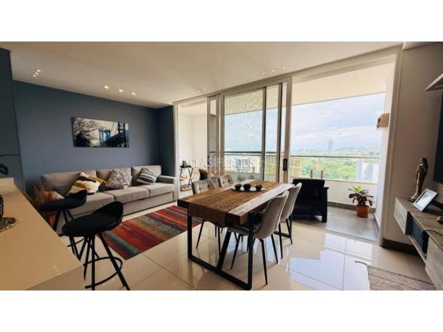 Apartamentos, Venta en Ciudad Jardín