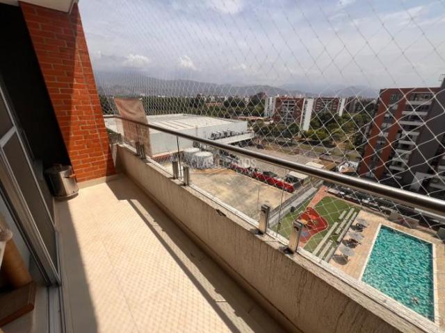 Apartamentos, Venta en Valle del Lili