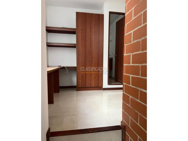 Casas, Venta en Valle del Lili
