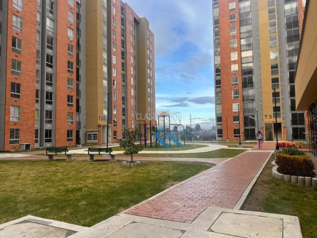 Apartamentos, Alquiler en Mosquera