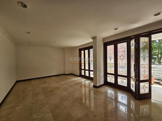 Apartamentos, Venta en Santa Teresita