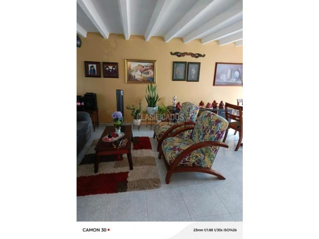 Casas, Venta en La Merced