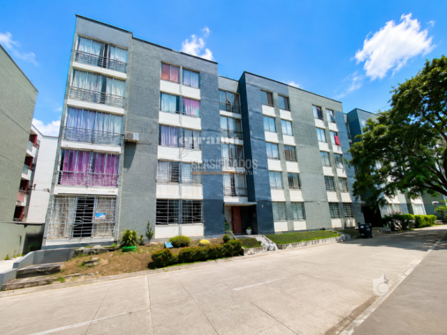 Apartamentos, Venta en Yumbo