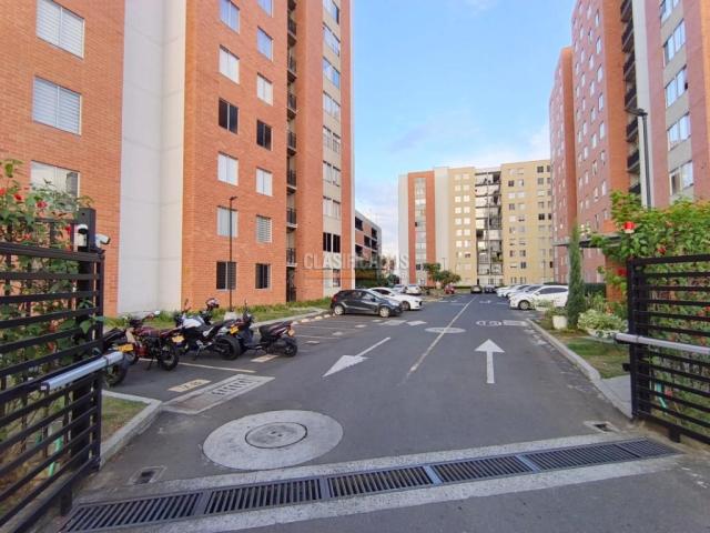Apartamentos, Alquiler en Ciudad Melendez