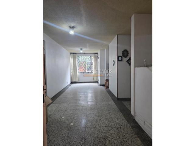 Apartamentos, Venta en Camino Real