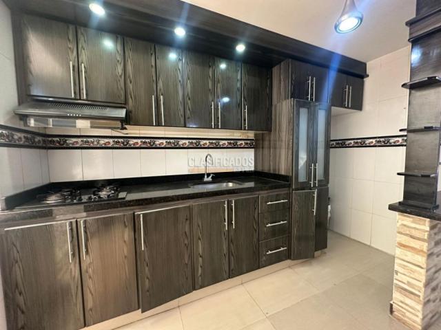Apartamentos, Venta en Madrid