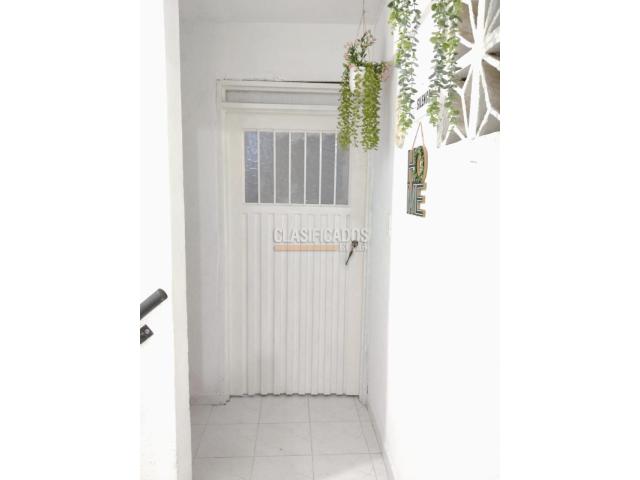 Apartamentos, Alquiler en San Antonio