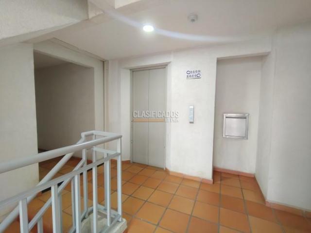 Apartamentos, Venta en Valle del Lili