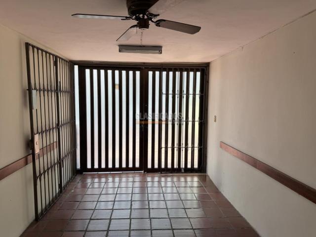 Casas, Venta en El Refugio