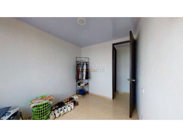 Apartamentos, Venta en La Alborada