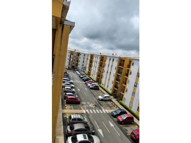 Apartamentos, Venta en Poblado Campestre